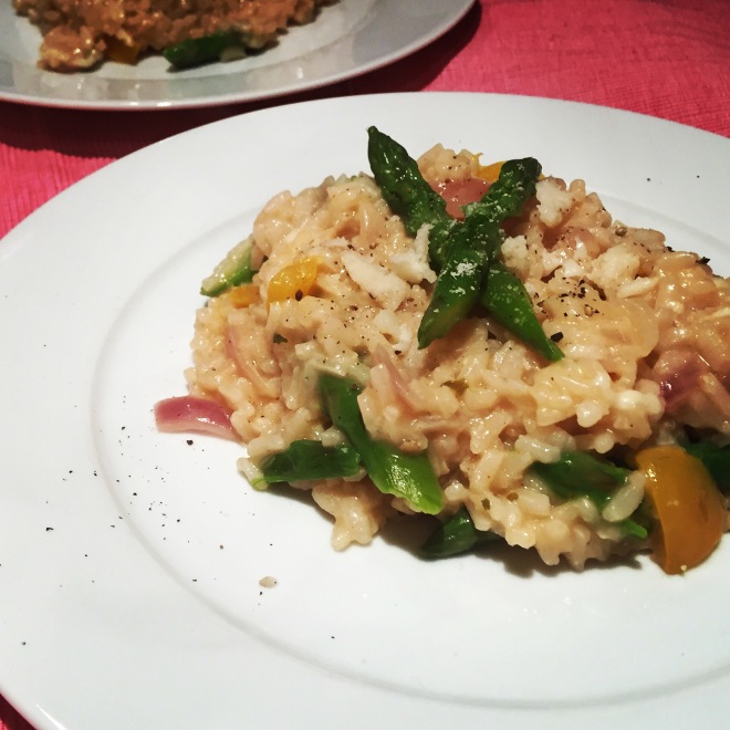 food, plates and places, plates and places blog, food bloggers, foodie, recipes, risotto, risotto recipe, how to make risotto, vegetable risotto, goats cheese, asparagus, cheese, cheese recipes, goats cheese and asparagus risotto, how to make risotto